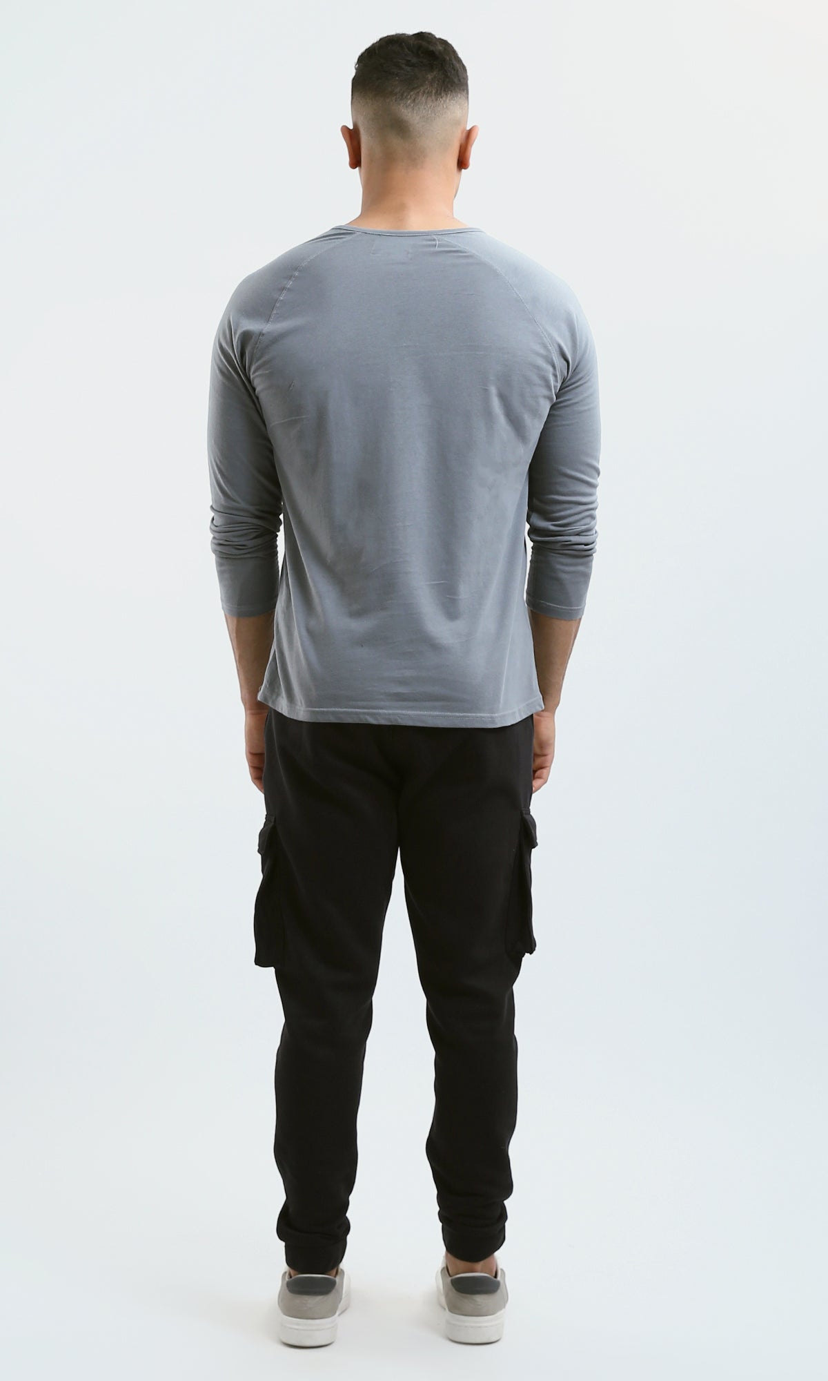 O188539 Long Sleeves Buttoned Medium Grey Henley Shirt