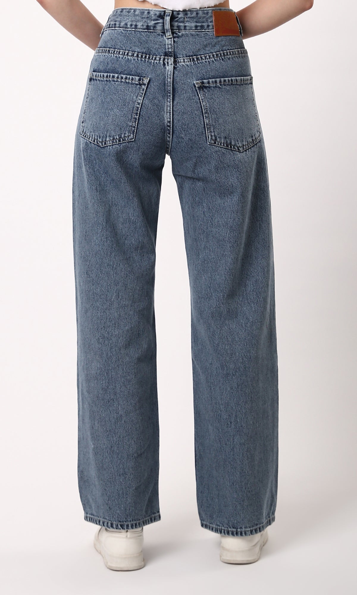 O189382 Standard Blue Wide Leg Jeans With Front Patches