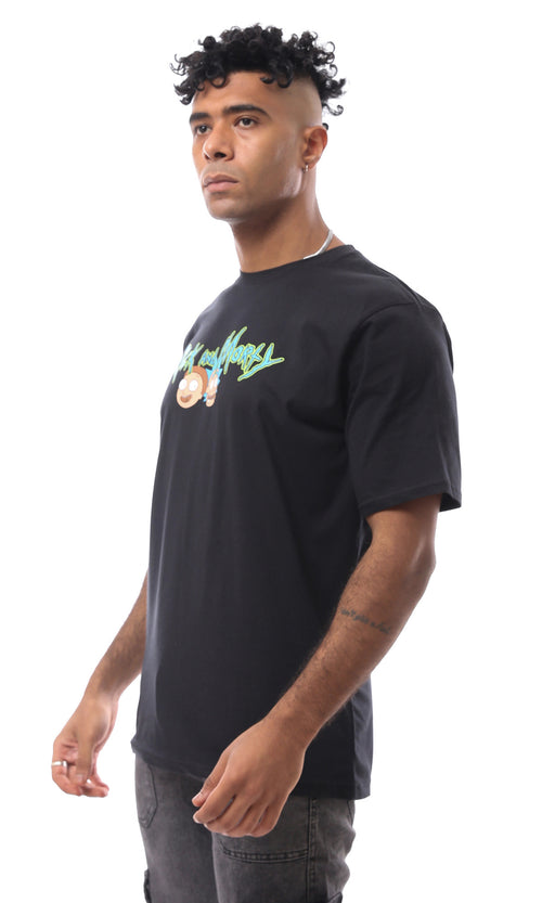 تيشيرت مريح أسود مطبوع سهل الارتداء