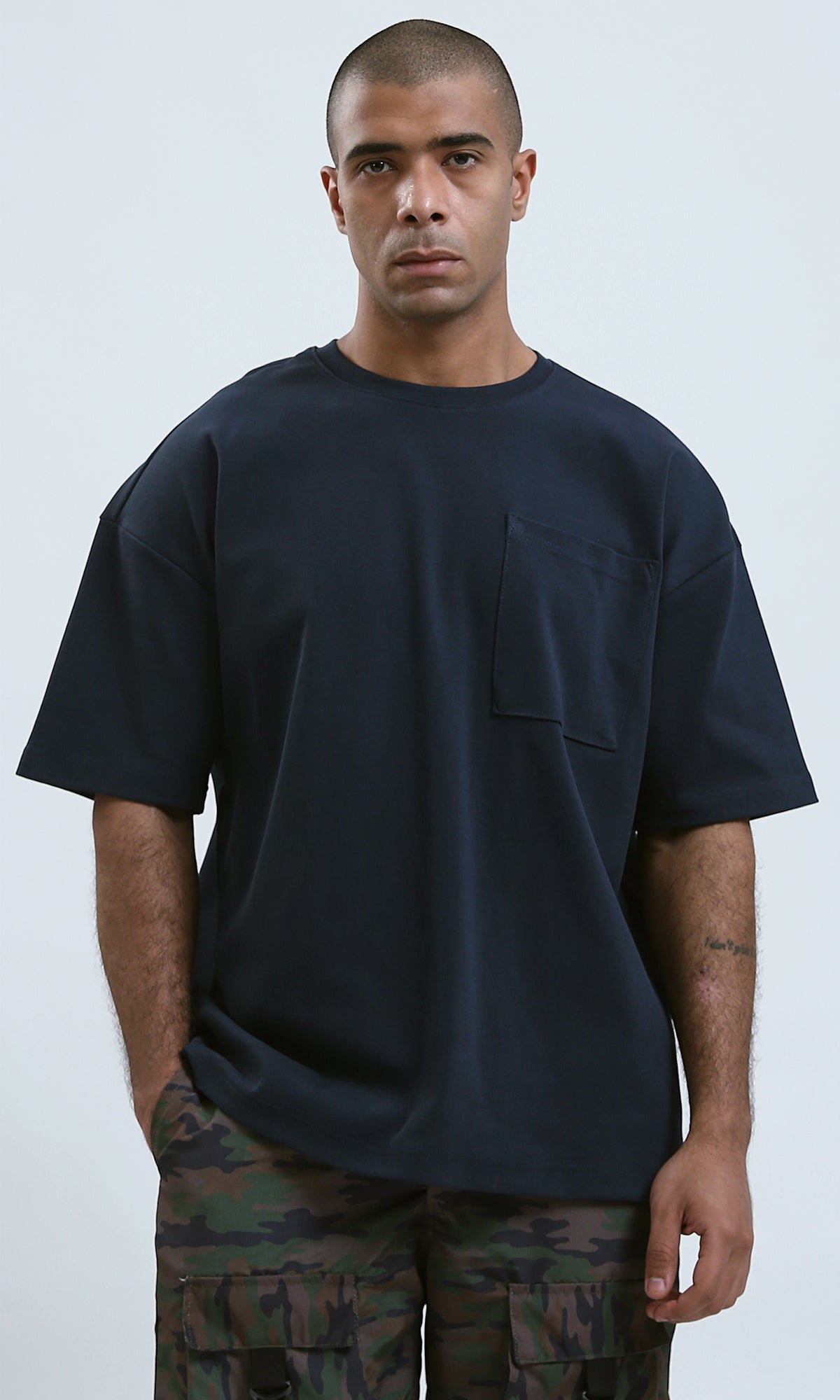 Urban Oversized Navy Crew-Neck Pocket Tee - O182414