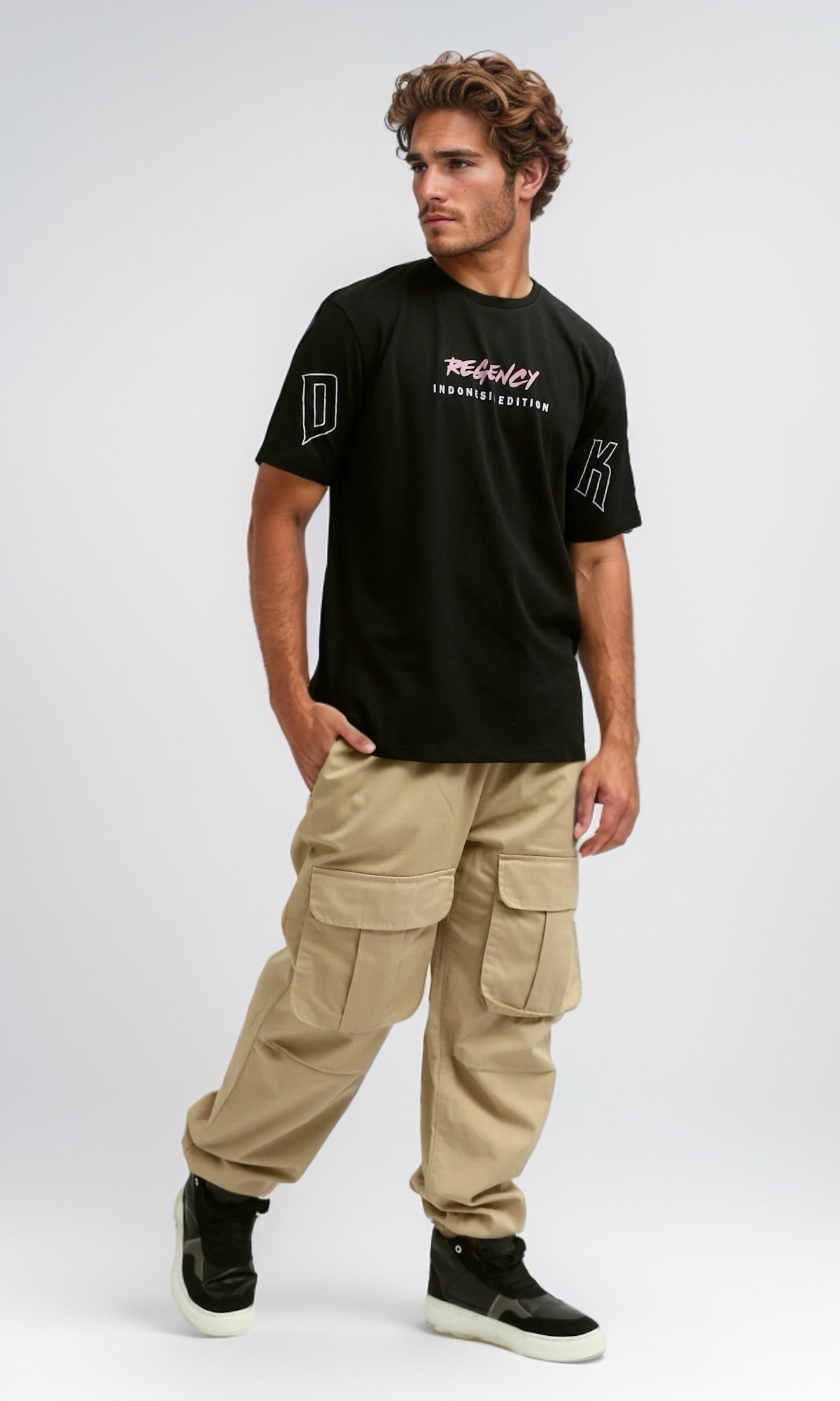 O182435 Printed "Regency" Slip On T-Shirt - Black