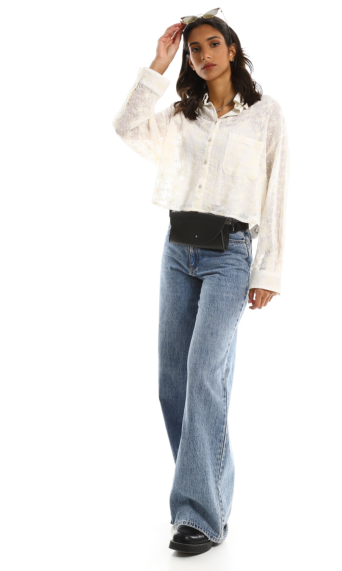 97325 Embroidered Long Sleeves Cream Cropped Shirt