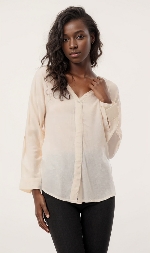 تيشيرت نسائي بأكمام طويلة