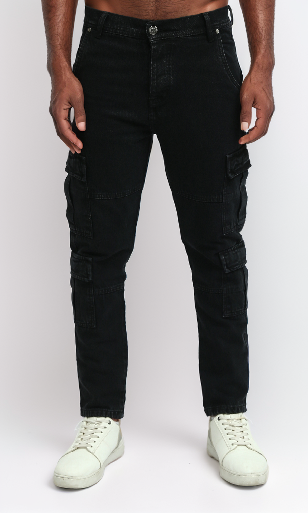 O198965 Black Cargo Jeans With Side Pockets