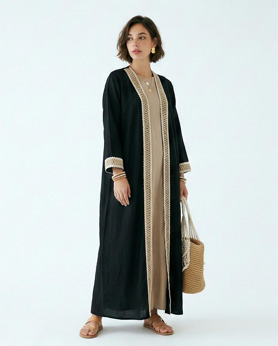 كارديجان أسود بسيط بحواف متباينة مفتوح