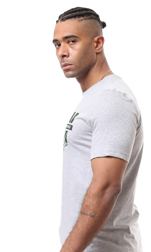 تيشيرت هيذر رمادي مطبوع "Stay On Track"