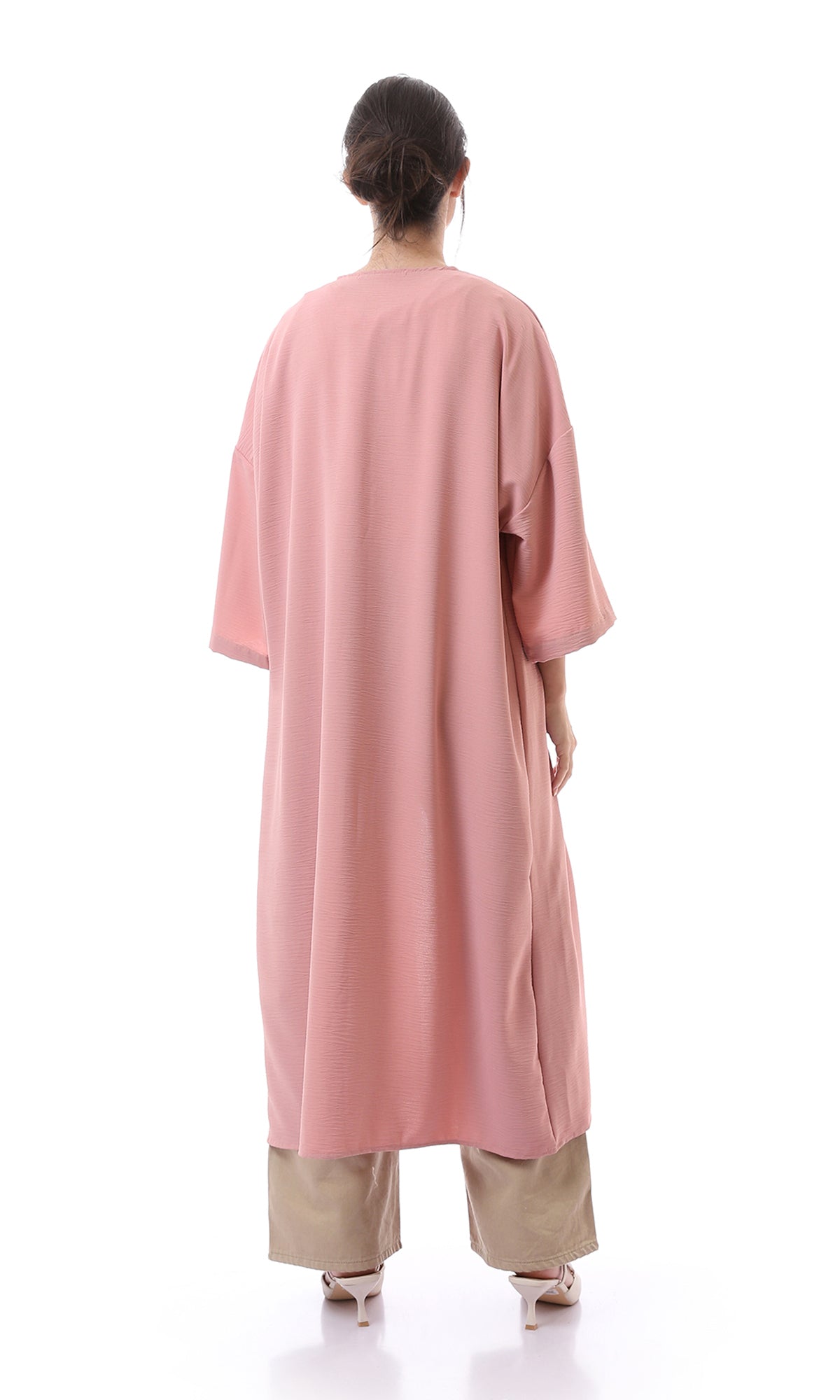 O165054-S22W619-وردي (سيارة)