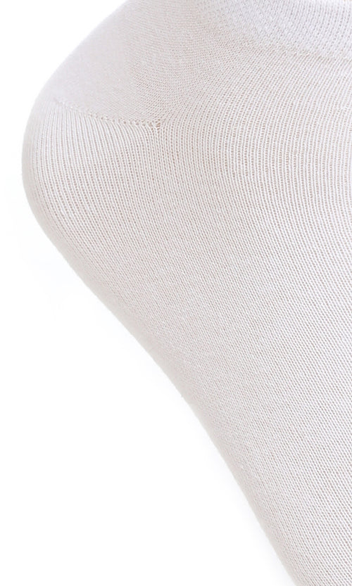 جوارب للكاحل مريحة باللون الأبيض