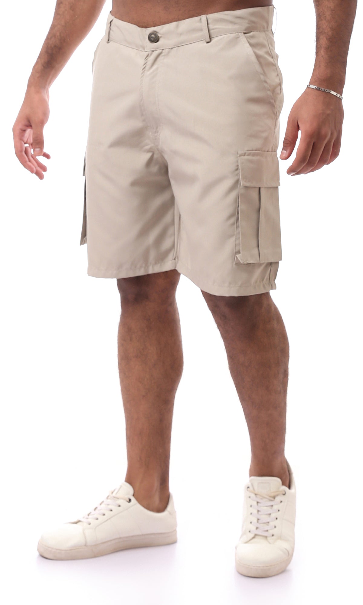 O167945 Men Shorts