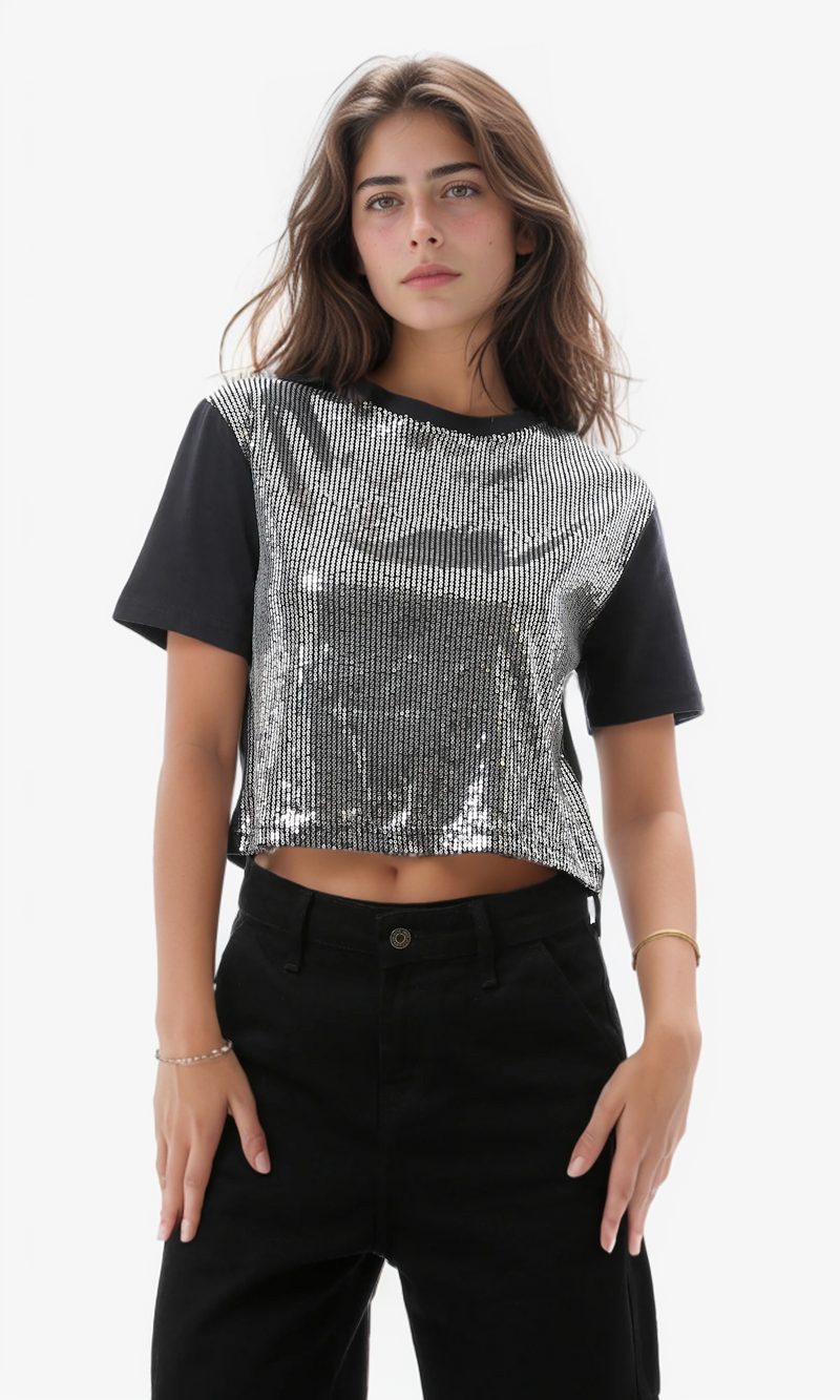 O168207 امرأة قصيرة من النساء