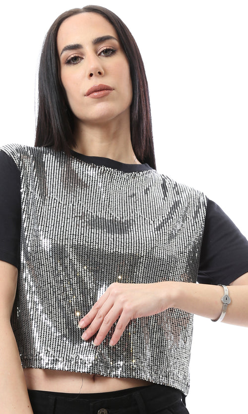 O168207 امرأة قصيرة من النساء