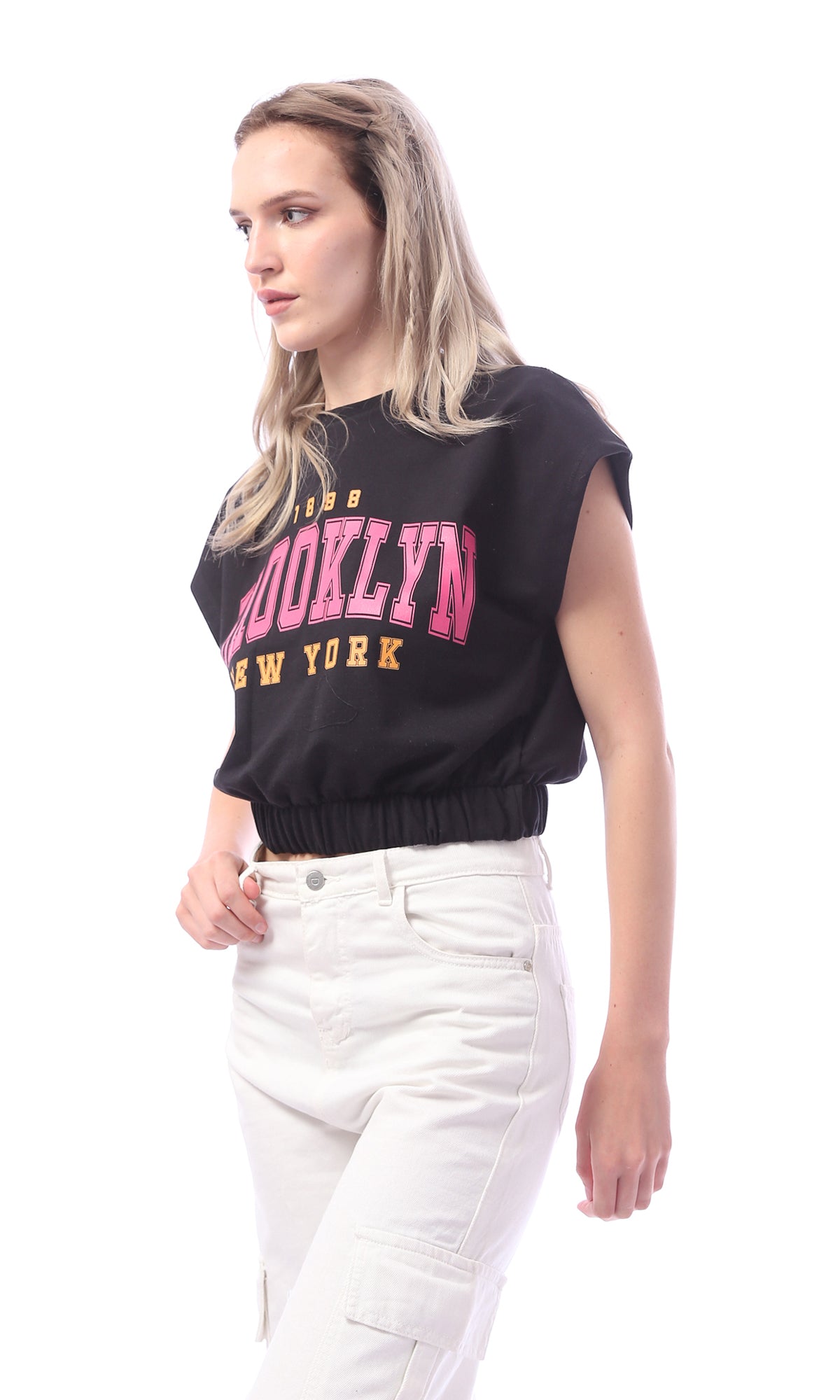 O168210 Black "Brooklyn" Printed Tee With Hem