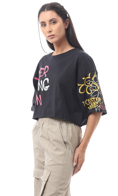 تيشيرت واسع أسود برقبة دائرية