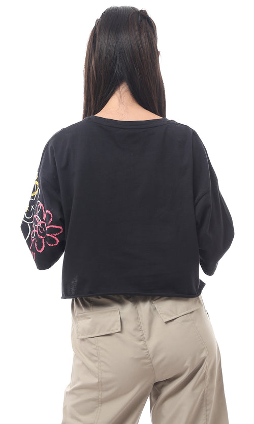 تيشيرت واسع أسود برقبة دائرية