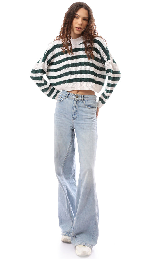 O169840 Cropped Green & White Knitted Pullover
