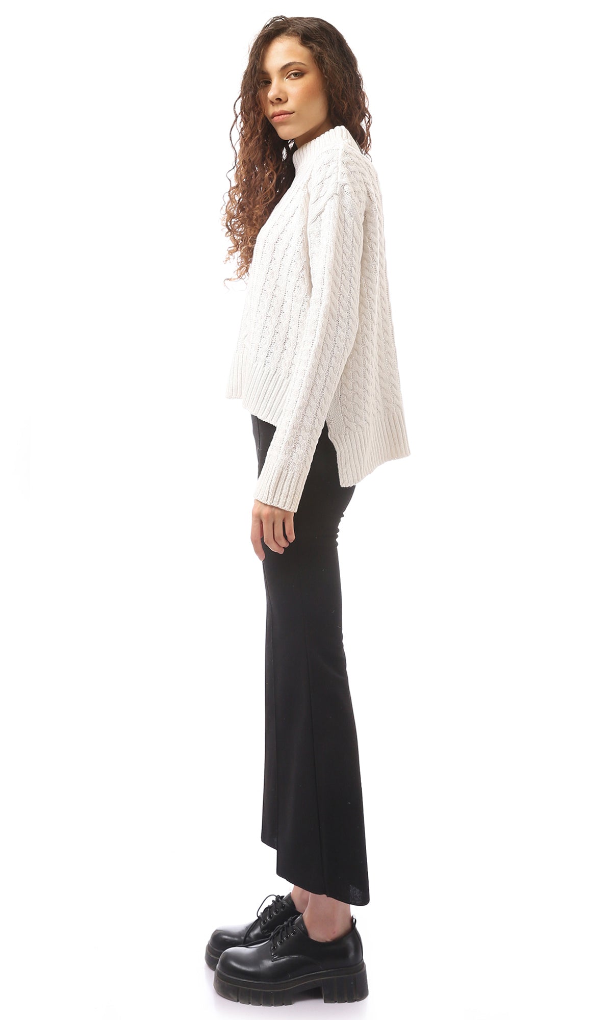 O169846 Turtle Neck Slip On Offwhite Pullover