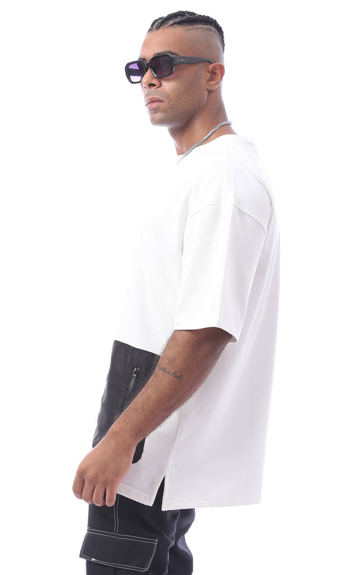 تيشيرت أبيض سادة بأكمام قصيرة مع جيب