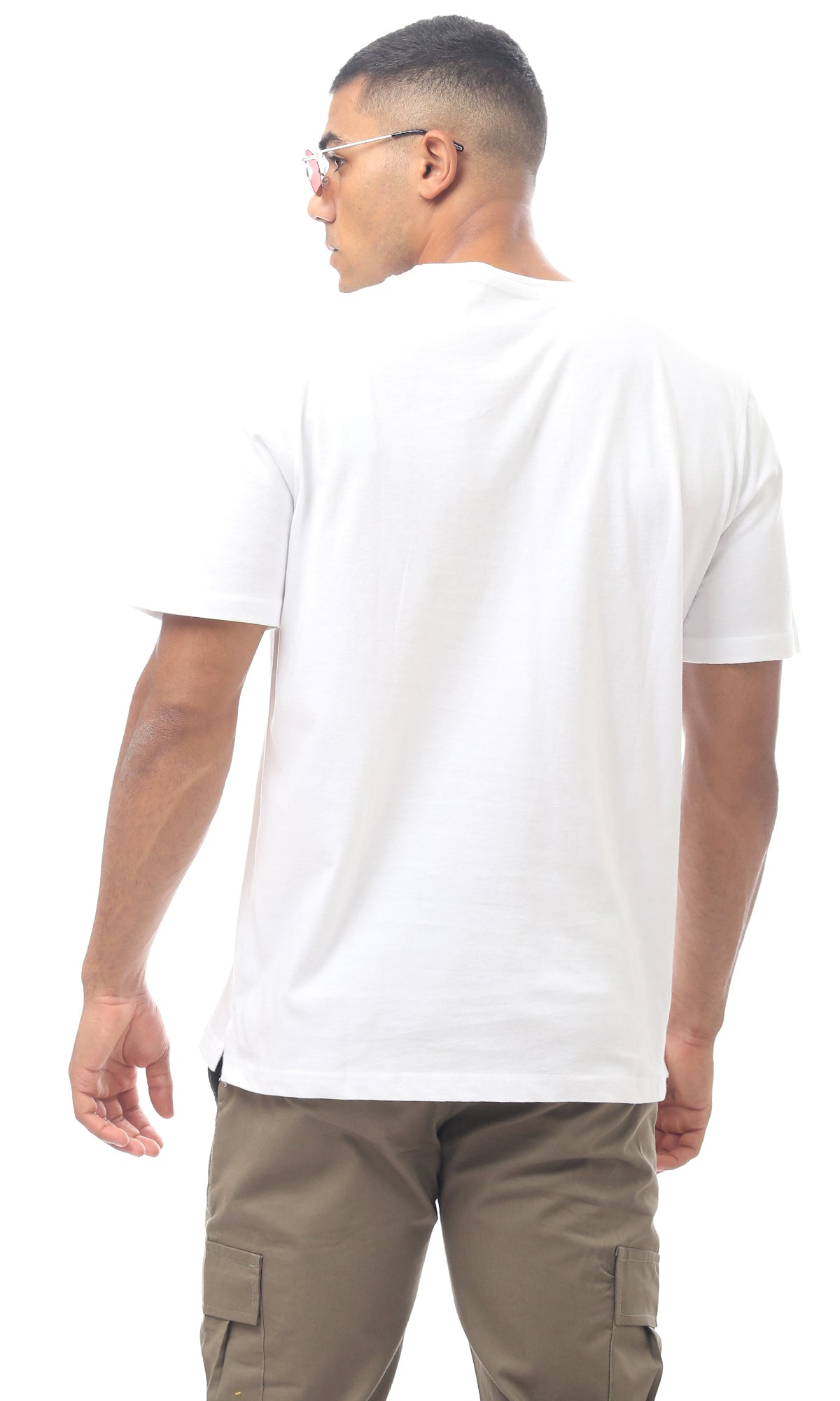O170310 White Slip On Regular Fit Tee With Pockets