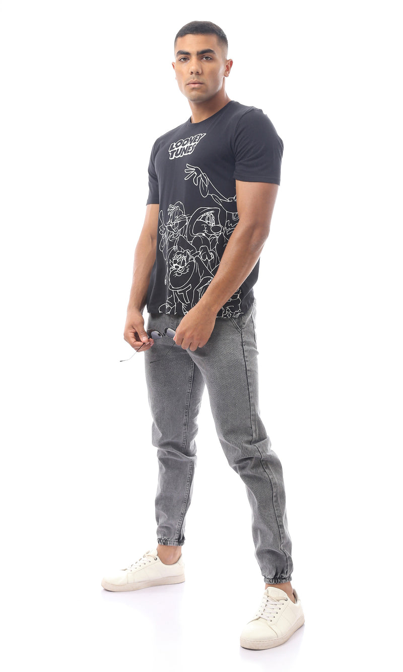 تي شيرت لوني تونز مطبوع سهل الارتداء أسود