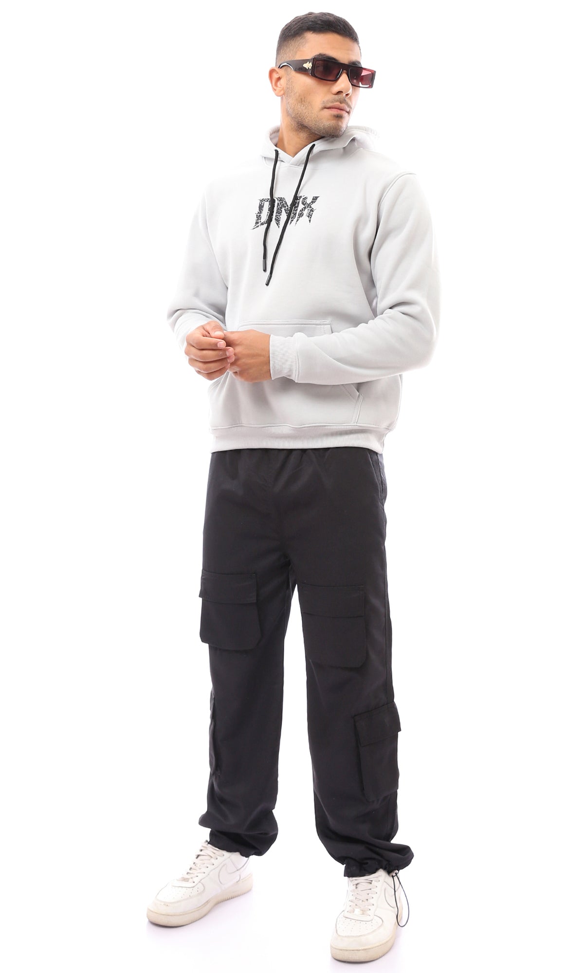 O170578 Black Slip On Solid Cargo Pants With Multi-Pockets