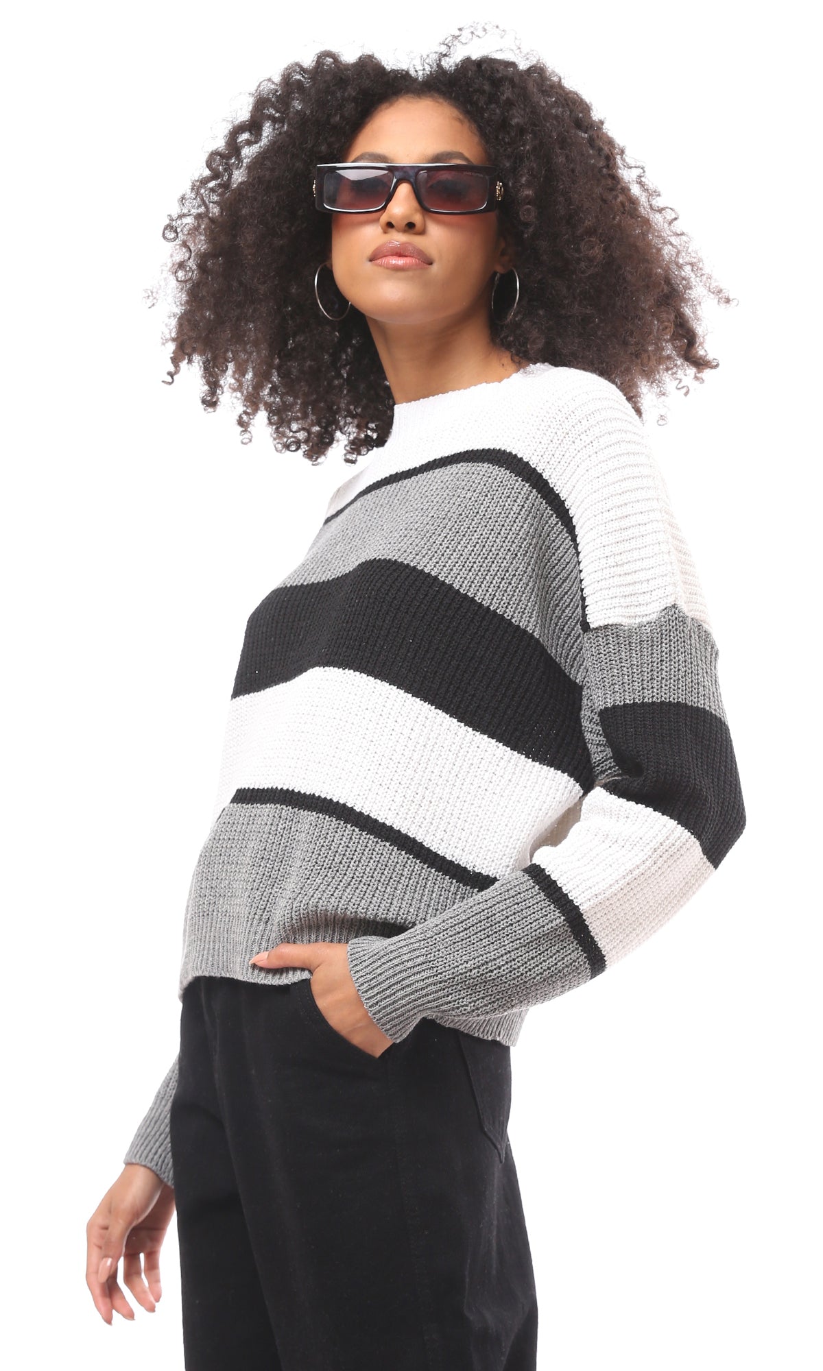 O171193 Tri-Tone Grey, White & Black Knitted Pullover