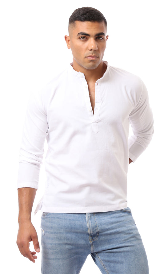 قميص أبيض سادة بياقة وهمية وأزرار