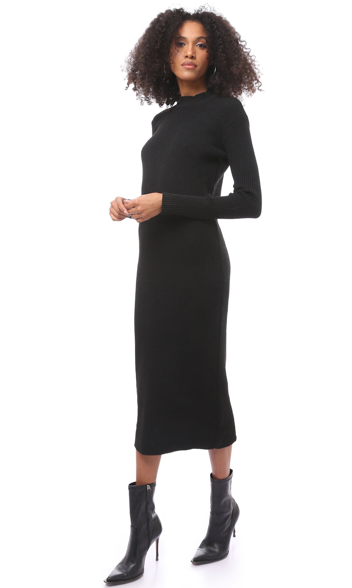 O172553 Black Ribbed Long Sleeves Winter Midi-Dress