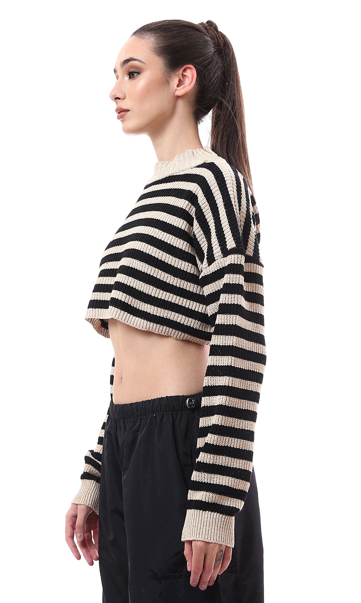 O172580 Beige & Black Stripes Knitted Cropped Pullover