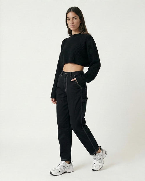 Ravin Women's Boxy Cropped Ribbed Knit Sweater – Black - O172584