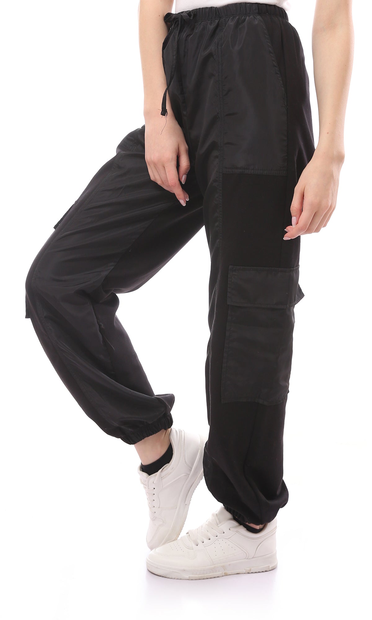 O172866 Black Elastic Waist With Drawstring Cargo Pants