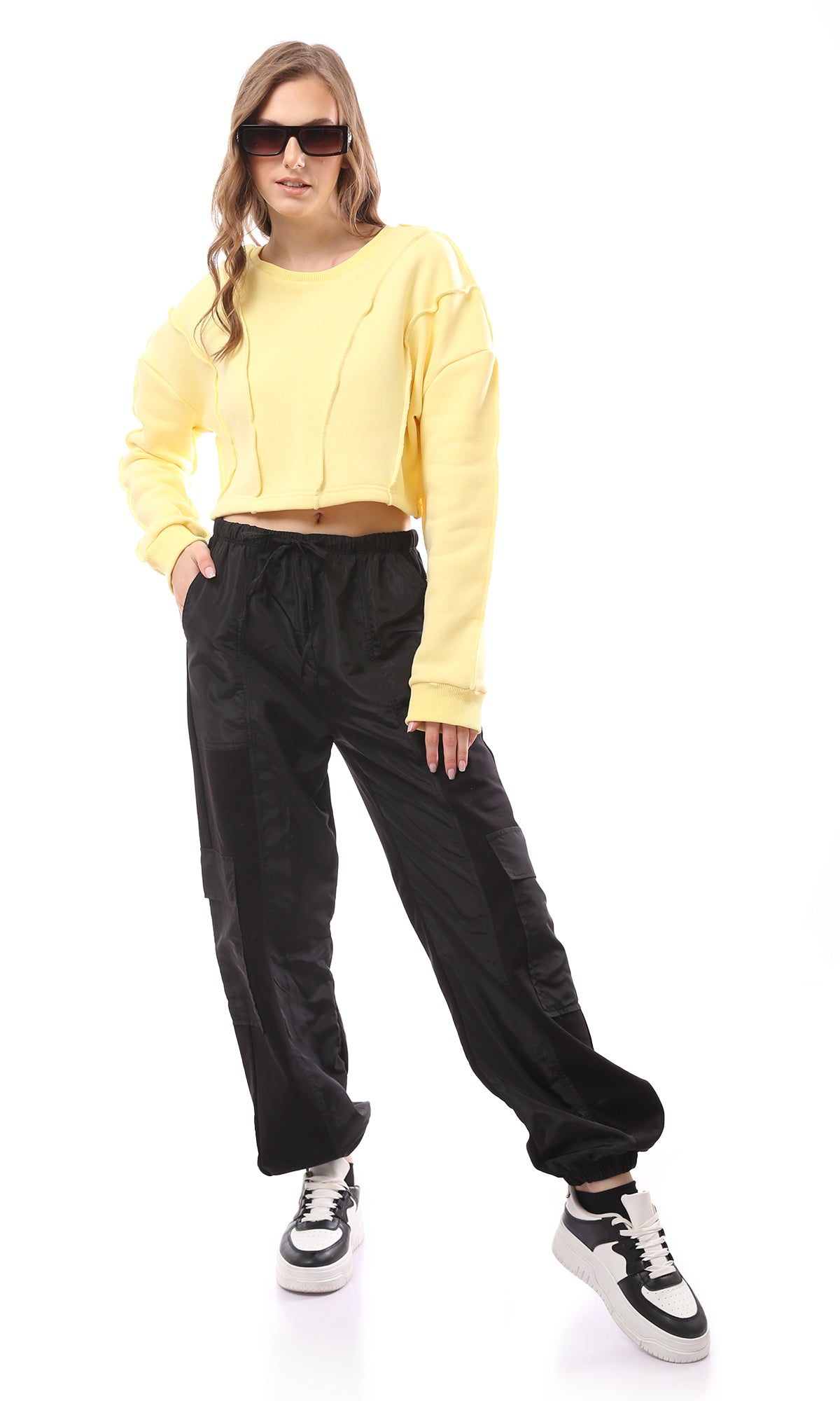 O172866 Black Elastic Waist With Drawstring Cargo Pants