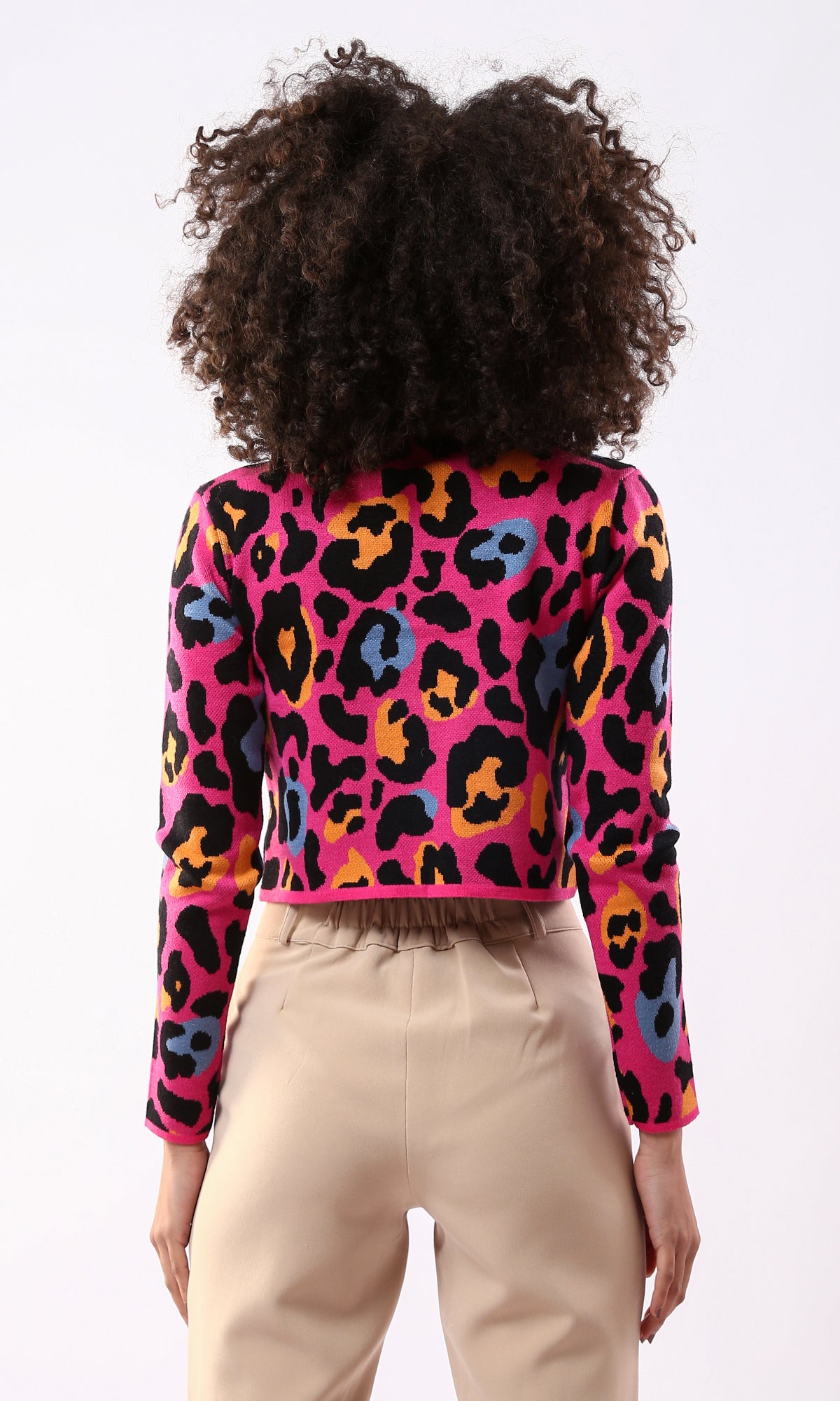 O173083 Long Sleeves Fashionable Colorful Leopard Short Pullover