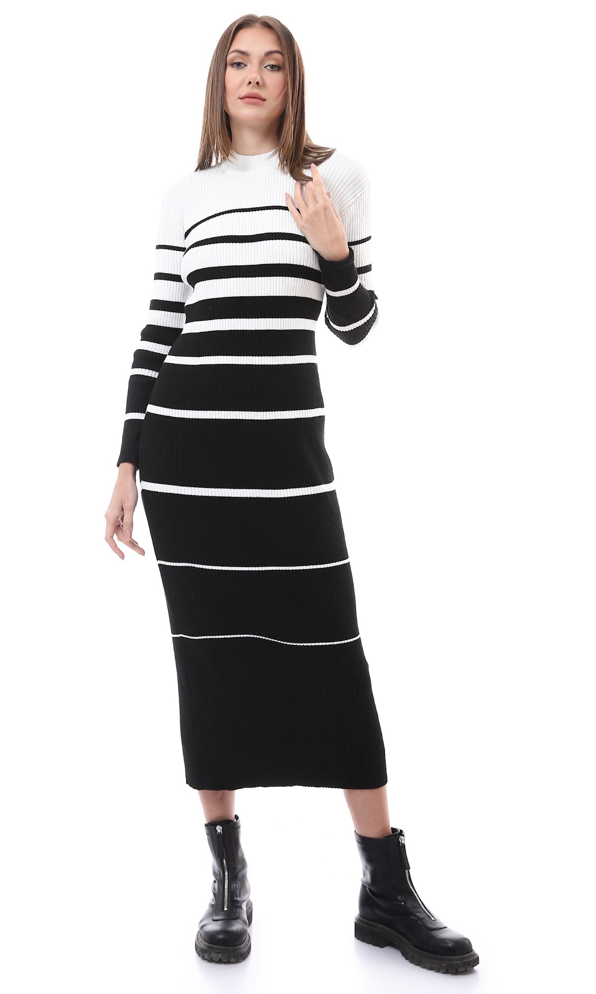 O174521 Unbalanced Bi-Tone Stripes Black & White Maxi Dress
