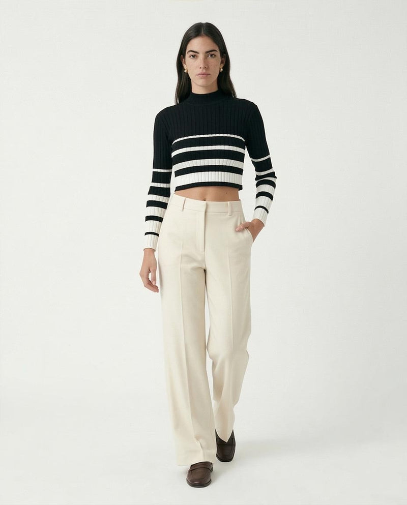 O174522 Black Soft Basic Pullover With White Stripes