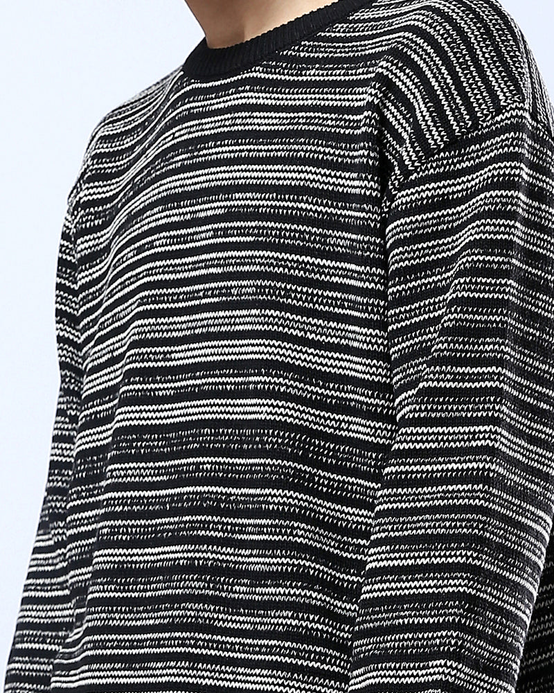 O174999 Ravin Men’s Relaxed-Fit Striped Static Knit Pullover— Black & White