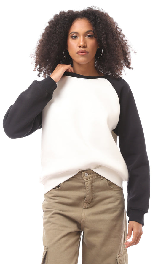 O175066 Bi-Tone Solid Long Sleeves White & Black Sweatshirt