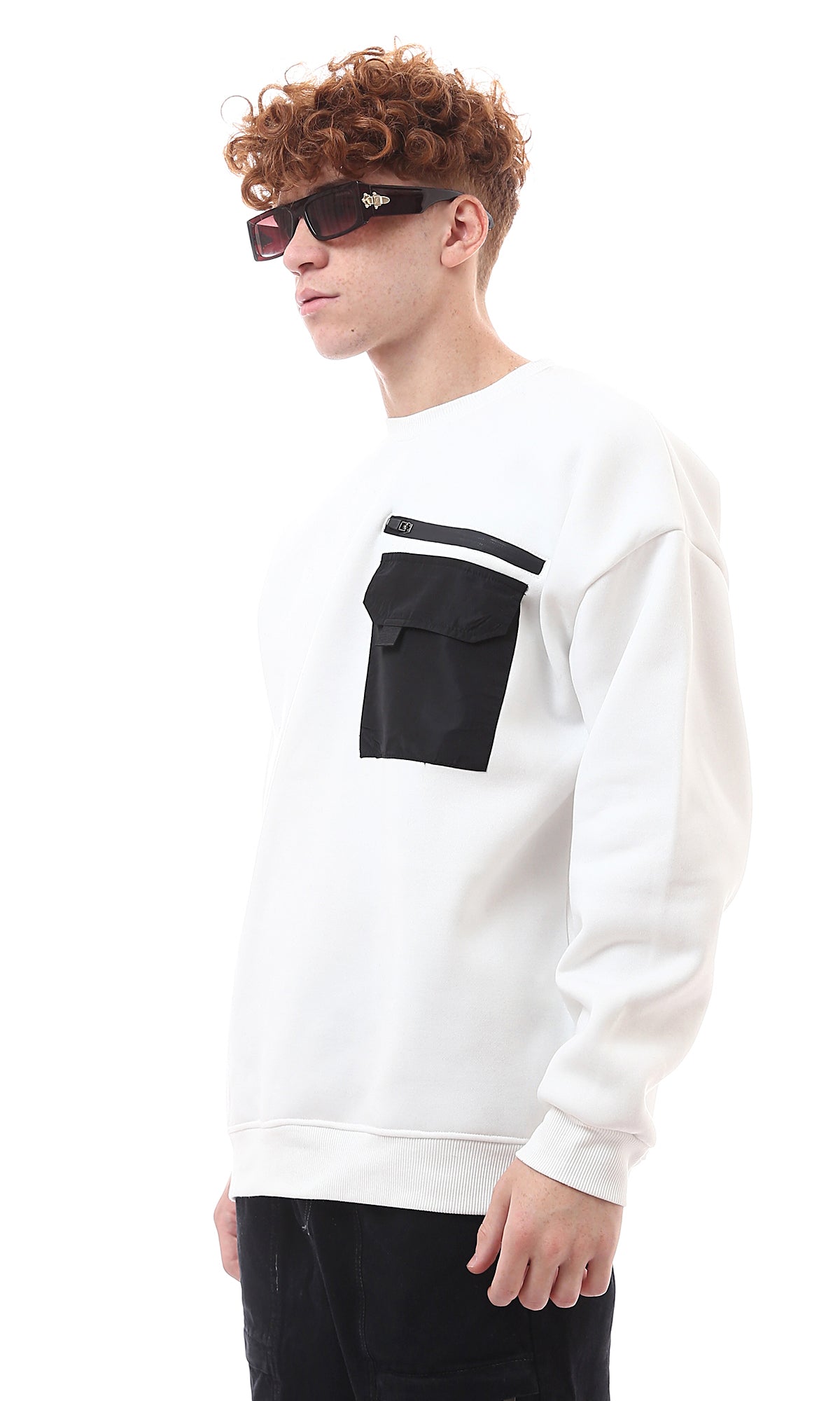 Ravin Men's White Contrast Utility Pocket Over Size Sweatshirt - O175659