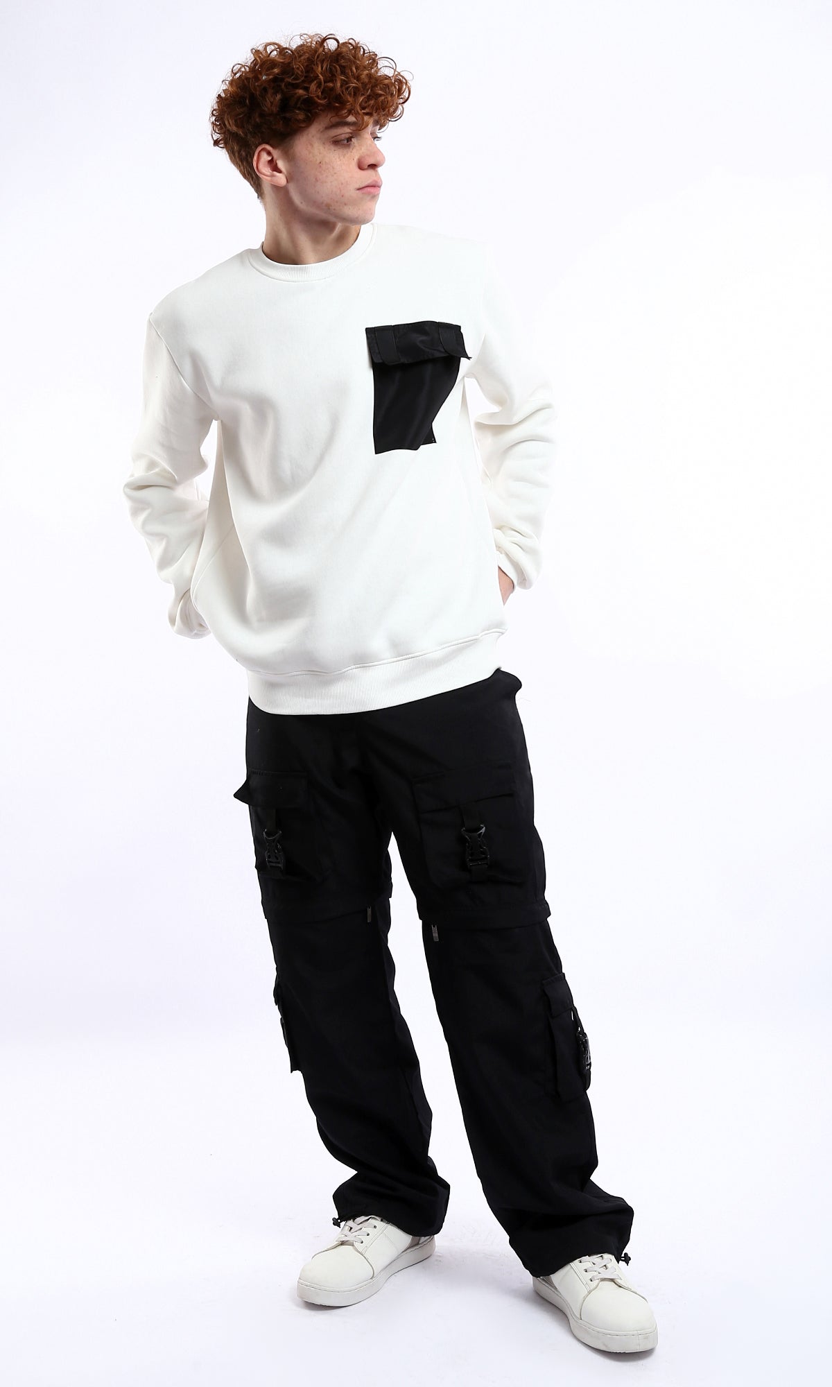 O175663 Patched Waterproof Pocket Off-White Winter Sweatshirt