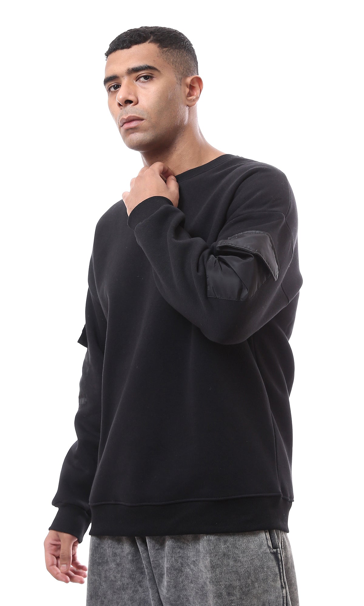 O175782 Black Sweatshirt With Patched Pockets On Sleeves