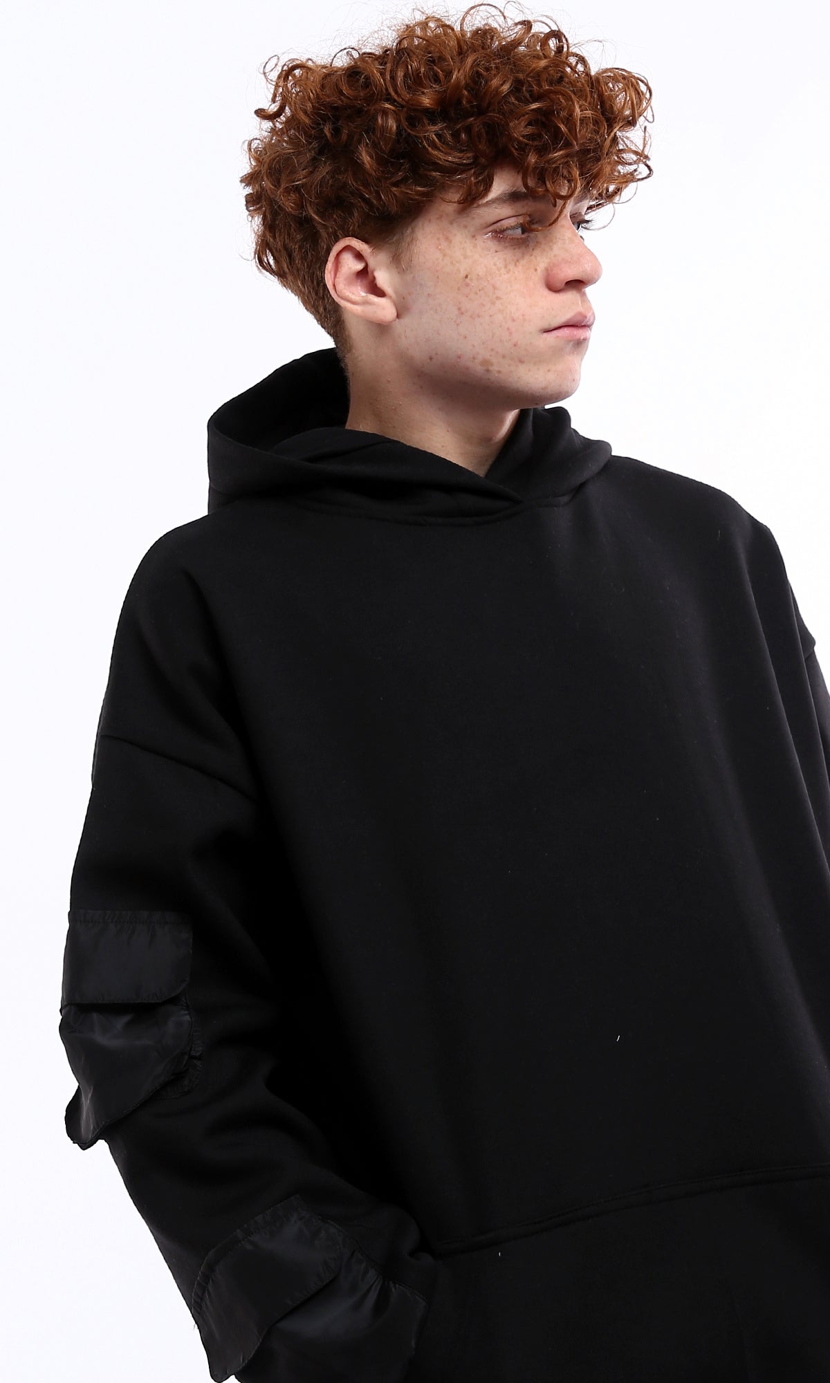 O176714 Black Solid Hoodie With Waterproof Patched Pockets