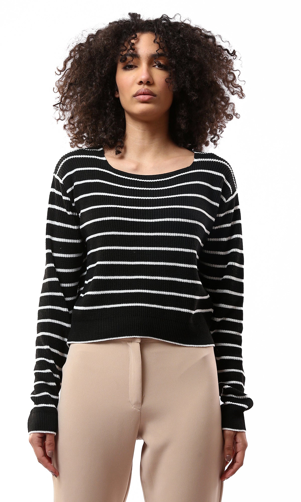 Boat Neck Striped Cropped Slim Fit Pullover - O177860