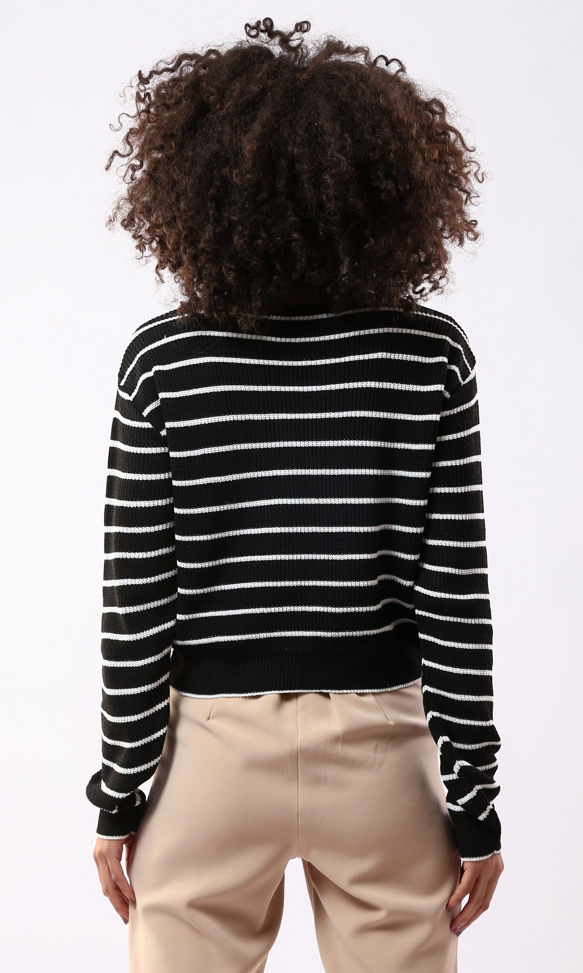 Boat Neck Striped Cropped Slim Fit Pullover - O177860