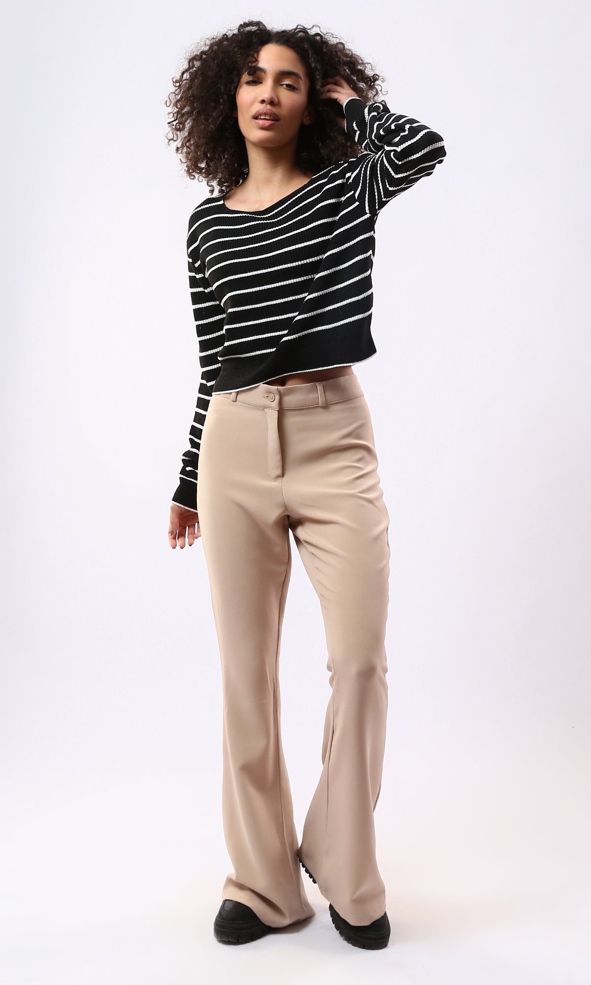 Boat Neck Striped Cropped Slim Fit Pullover - O177860