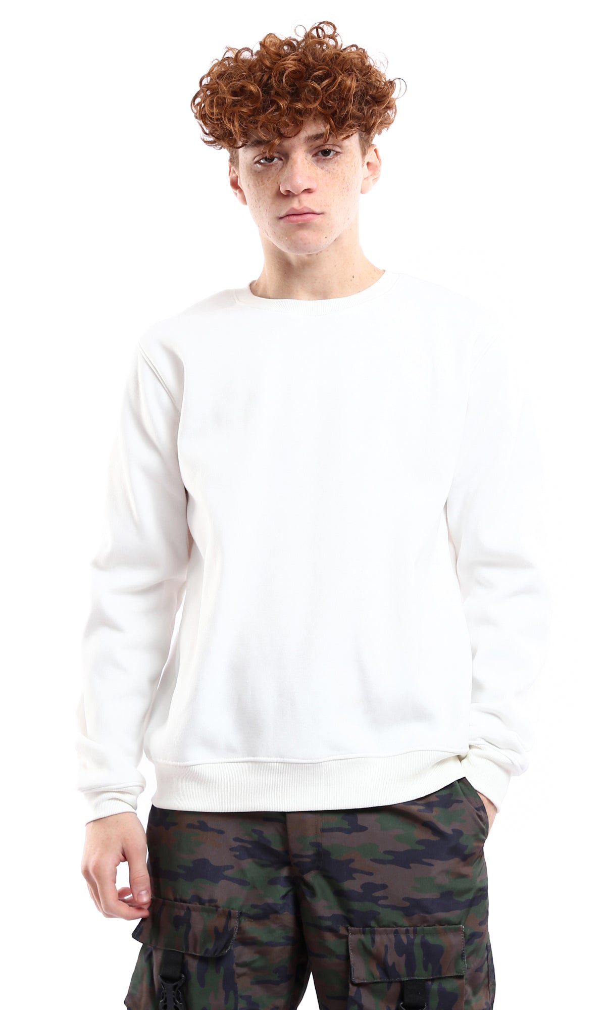 O178003 White Crew Neck Solid Sweatshirt With Inner Fleece