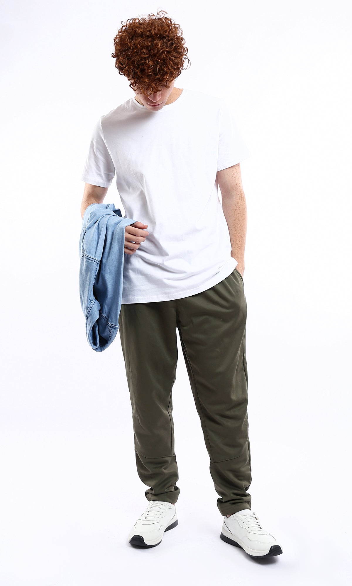 Classic White Essential Crew Neck Tee - O178022