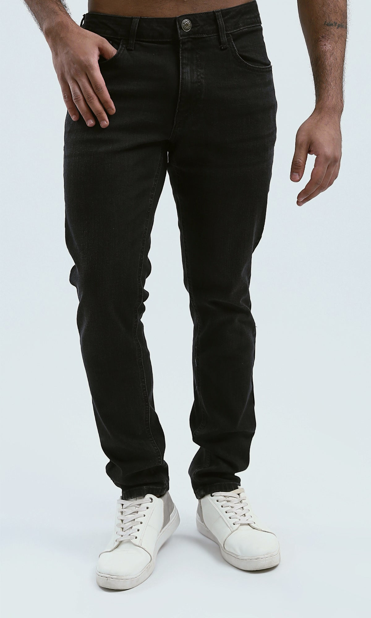O178209 Solid Standard Black Casual Jeans