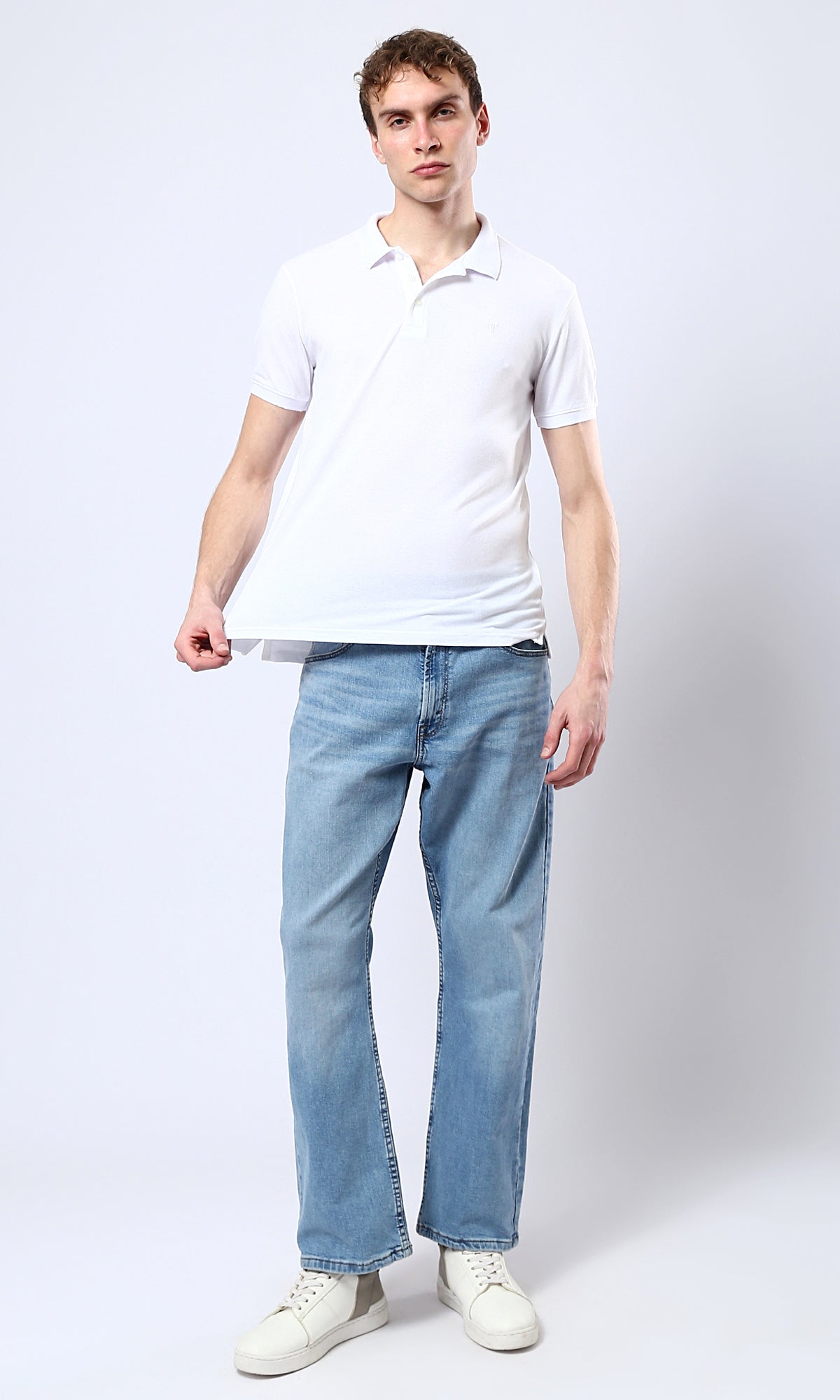 O178898 Regular Fit White Polo Shirt With Buttoned Neck