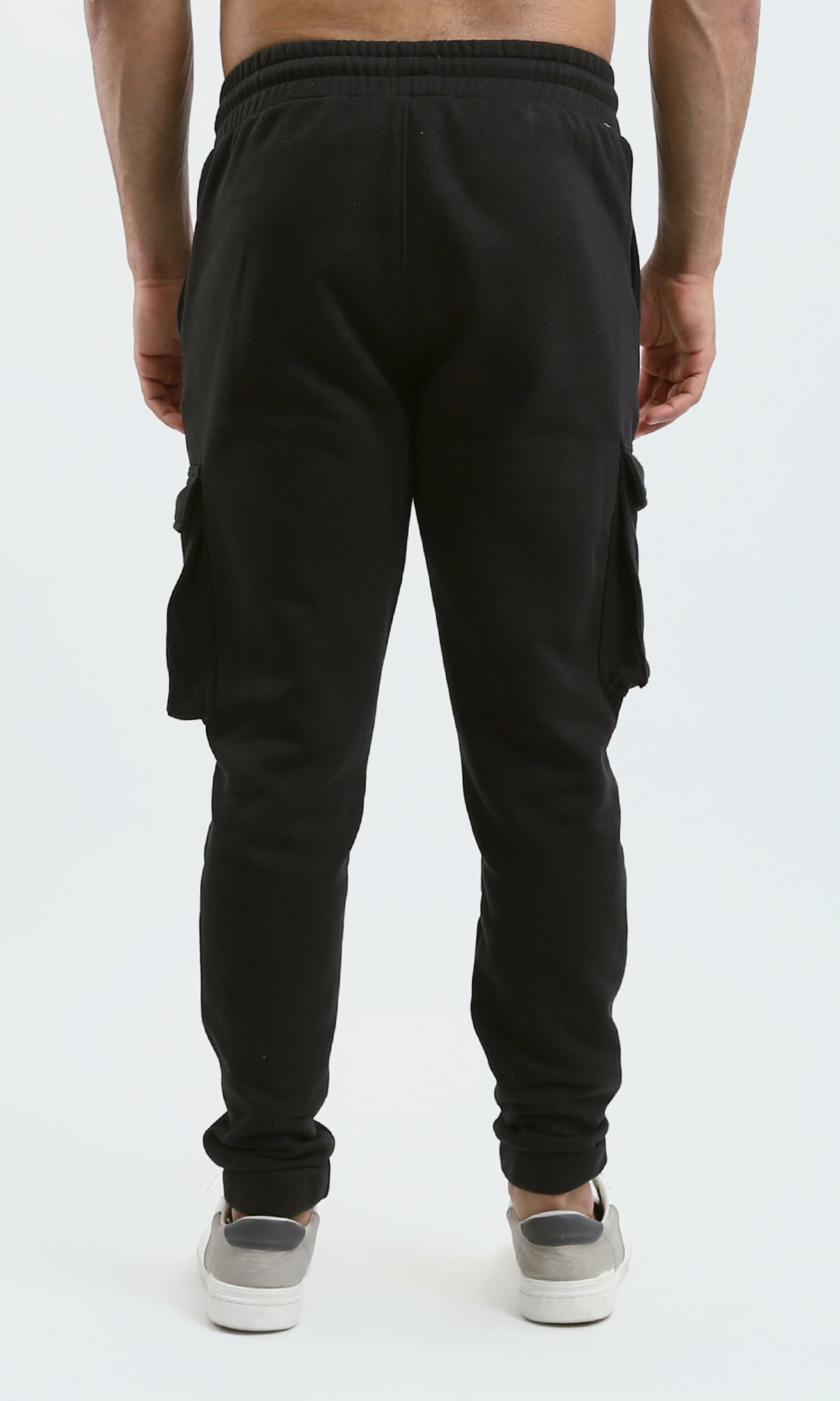 O178904 Black Slip On Solid Jogger Pants With Hem