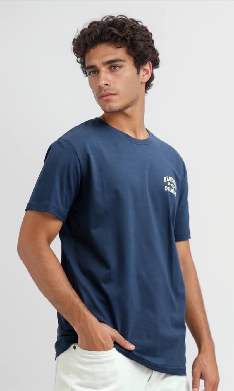 تي شيرت صيفي كحلي بأكمام قصيرة