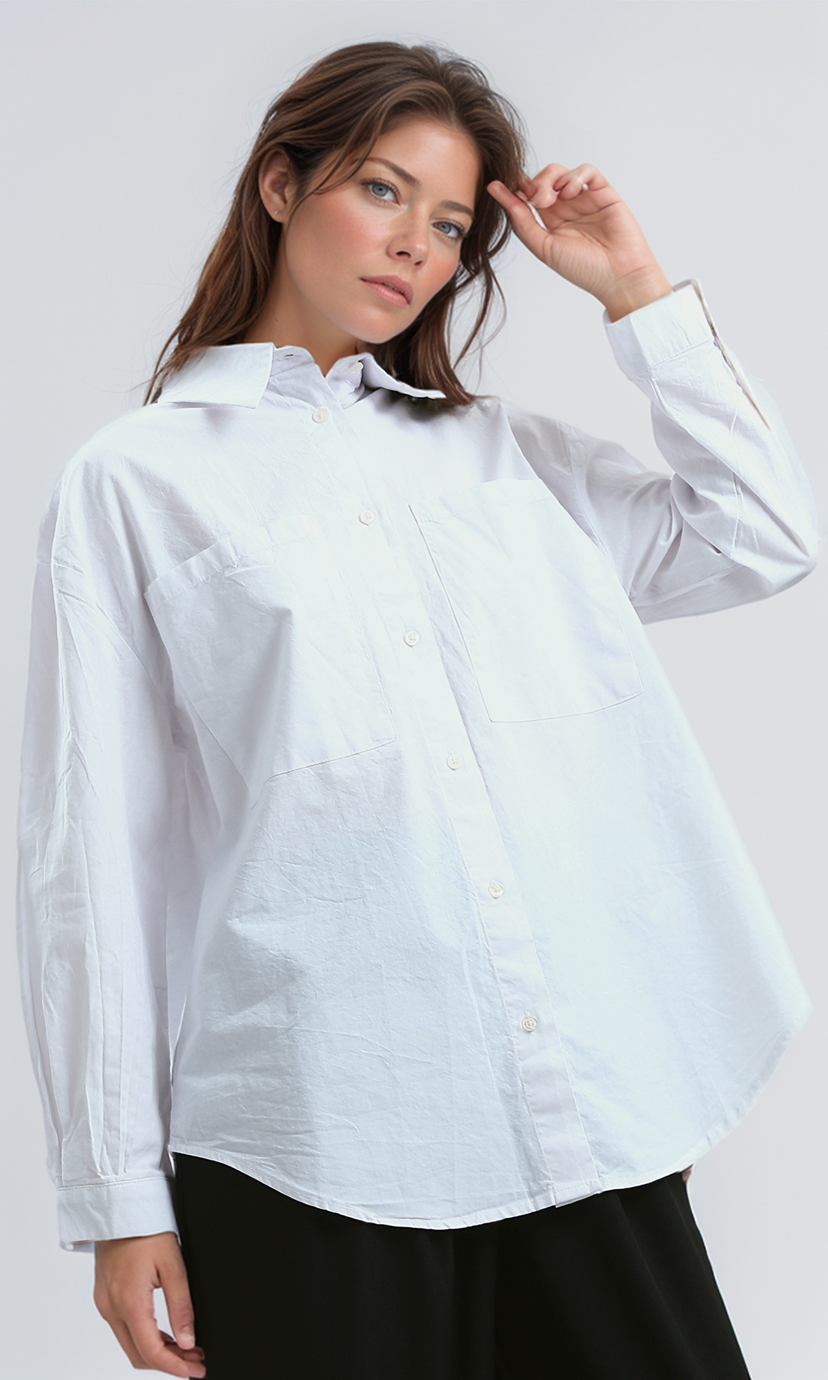 O179207 Full Buttons Down White Shirt With Two Pockets